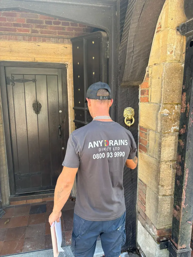 Any Drains engineer arriving at a customer property in London